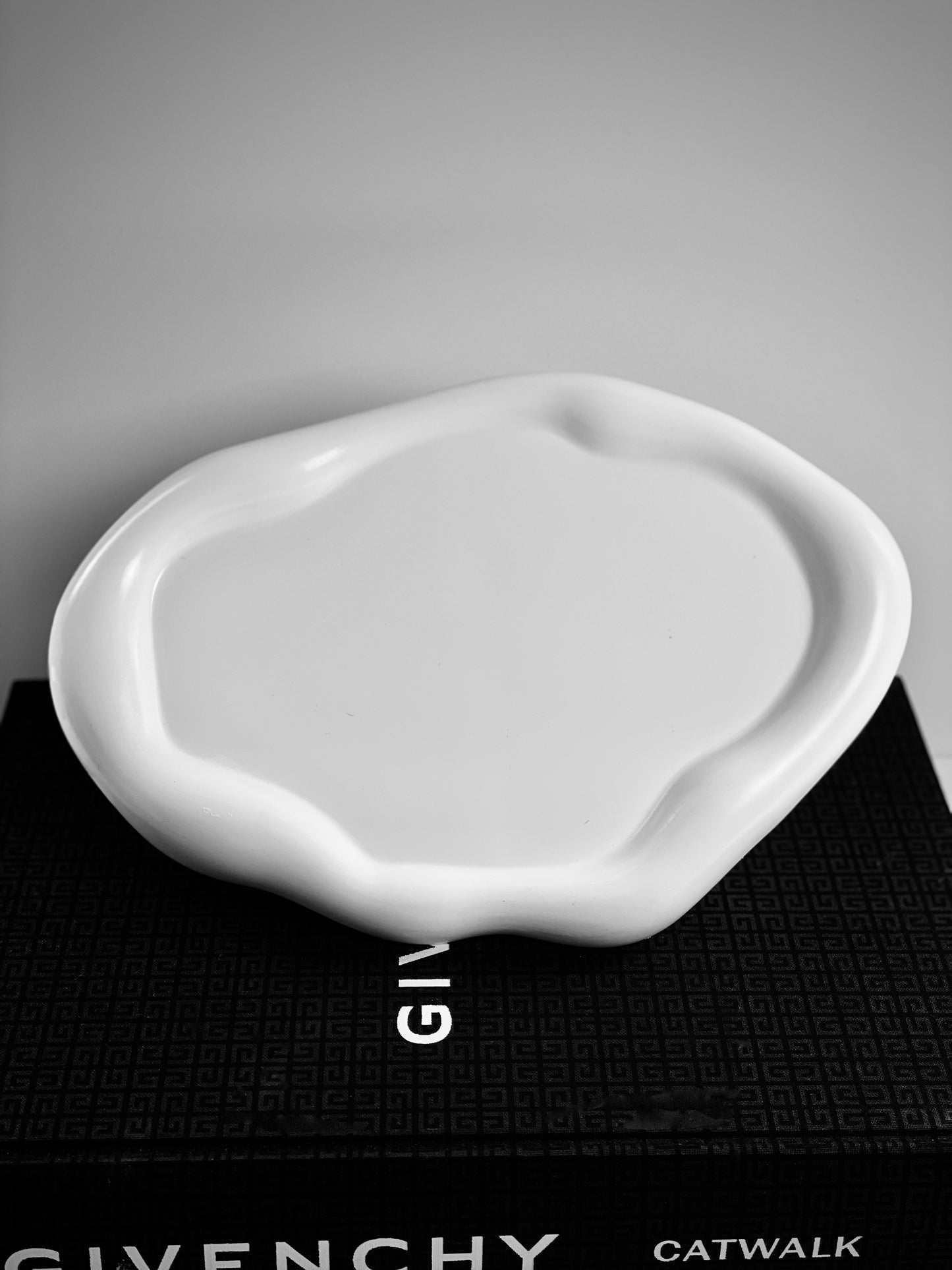 Minimalist Irregular Cloud Trinket Tray Oval