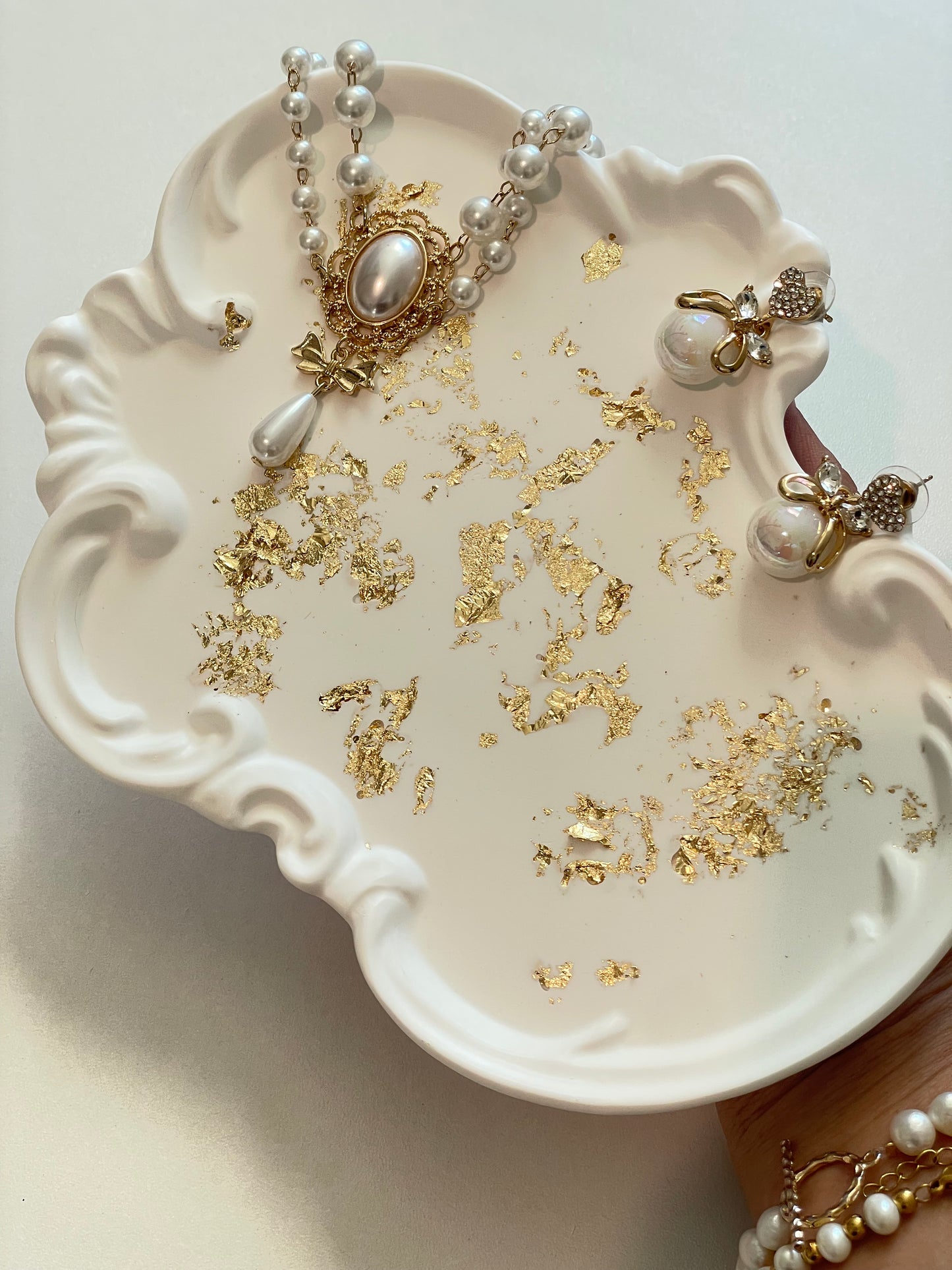 Vintage Minimalist Irregular Trinket/Jewelry Tray