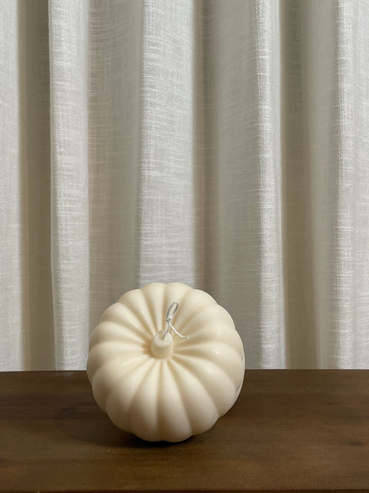 Large Pumkin Candle