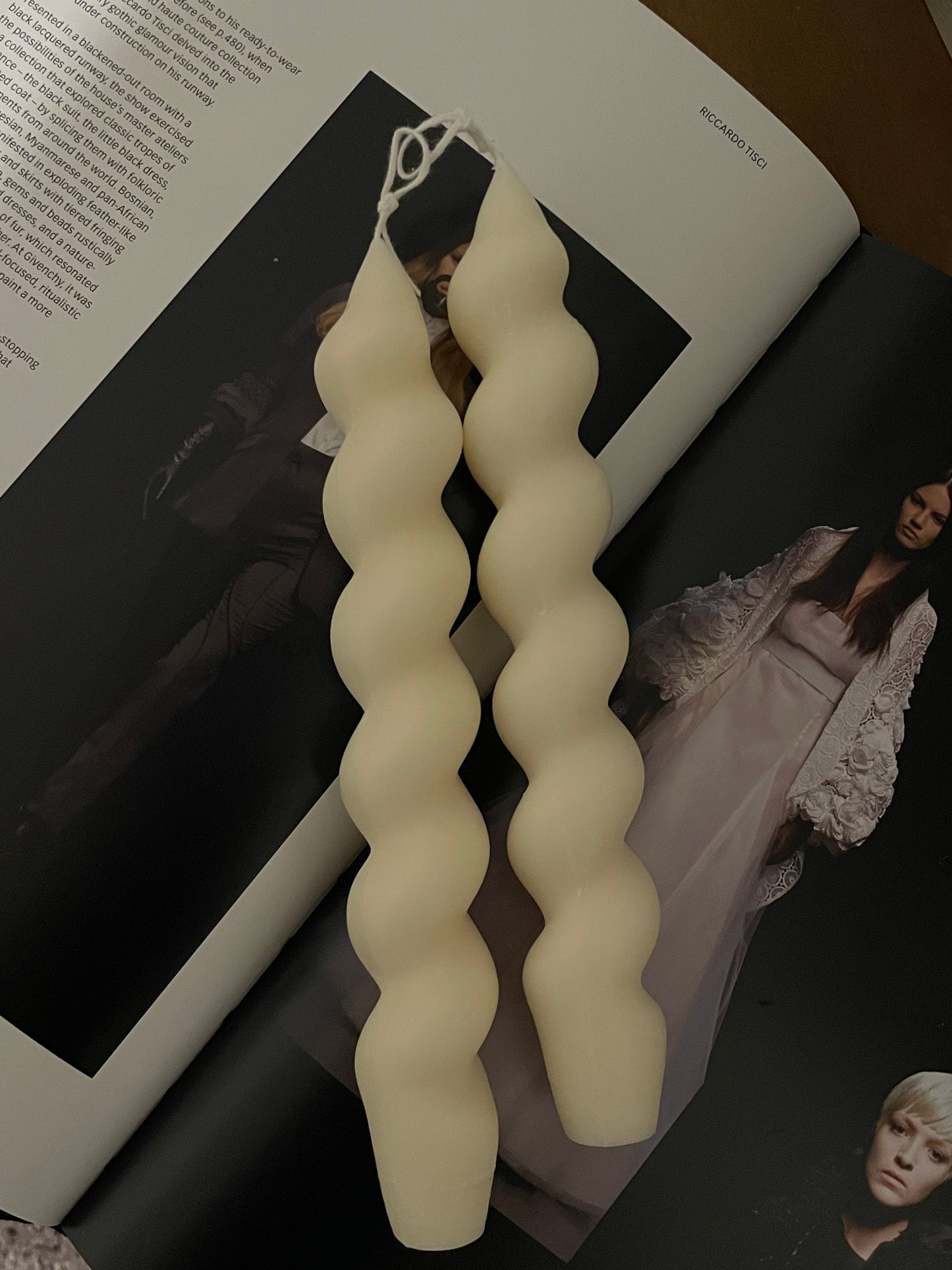 Taper Twist short Candle